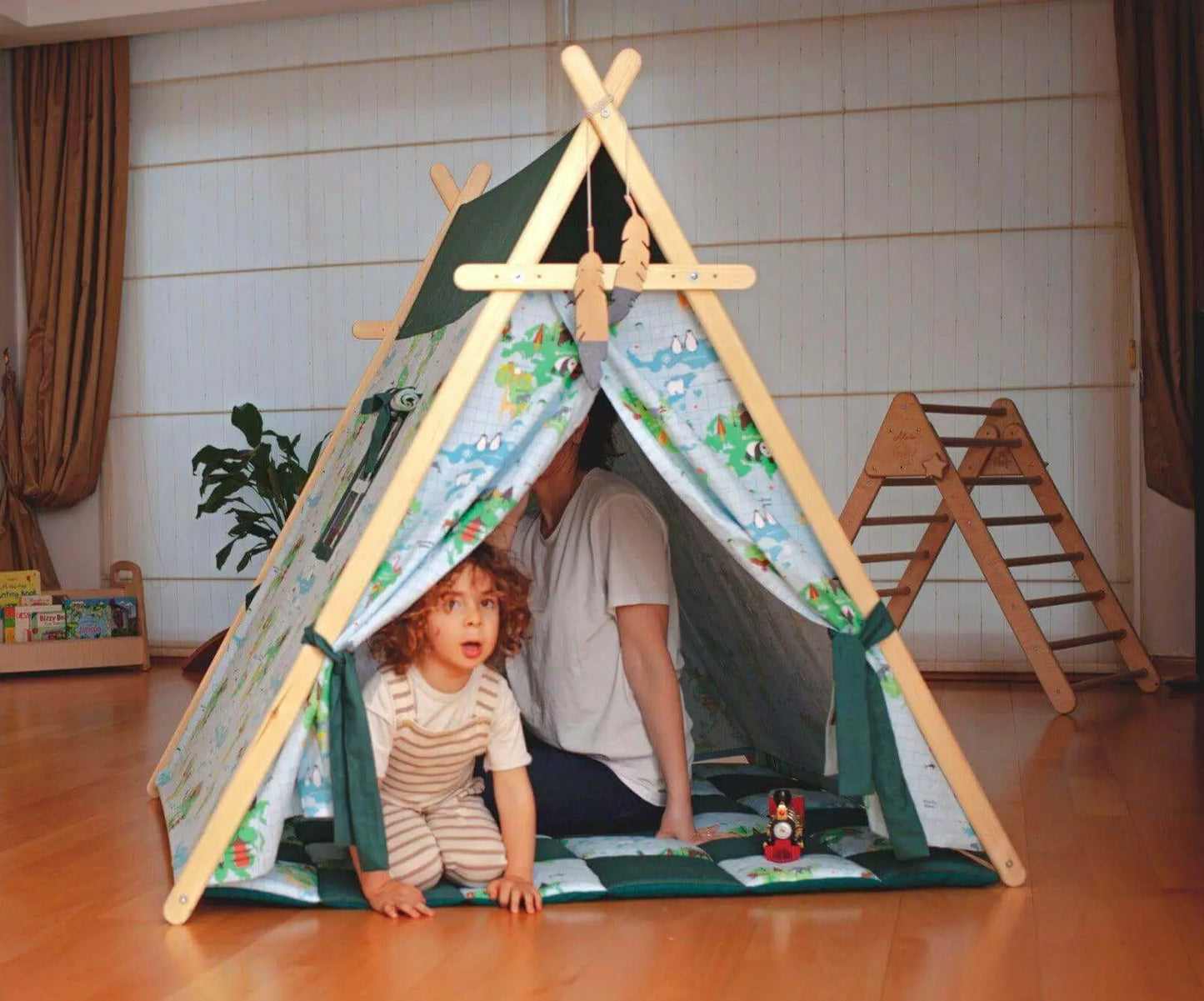 World Map Play Tent and Play Mat-4